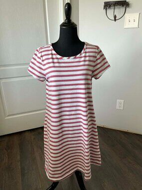 Vineyard Vines Women's Red and White Striped T-shirt Dress size Medium